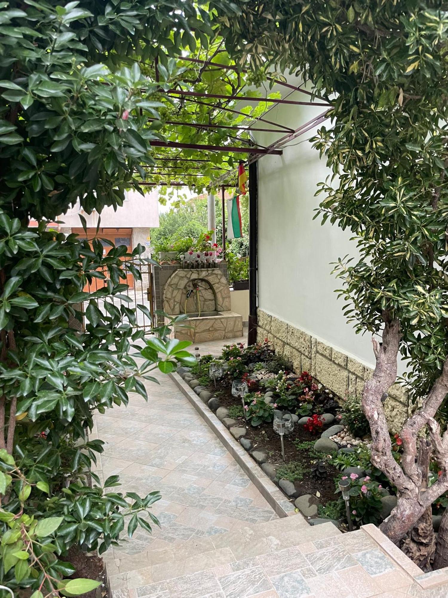 Sarievi Holiday Home Царево Екстер'єр фото